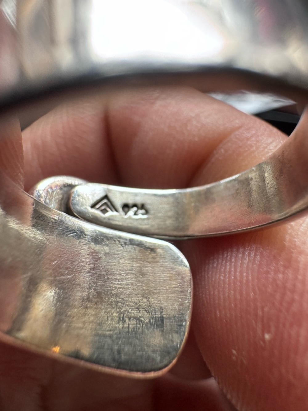 Silpada Sterling Silver Wide Band Ring with Black Stone - Picture 2 of 3